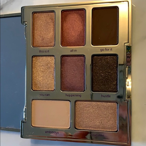 Tarte Dream Big Eyeshadow Palette w Box - Picture 4 of 13